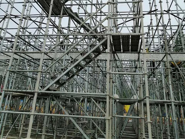 選擇沈陽腳手架租賃公司，為建筑工地添動力，安全高效施工！